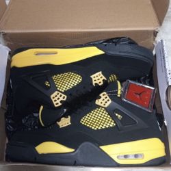 Thunder Jordan 4