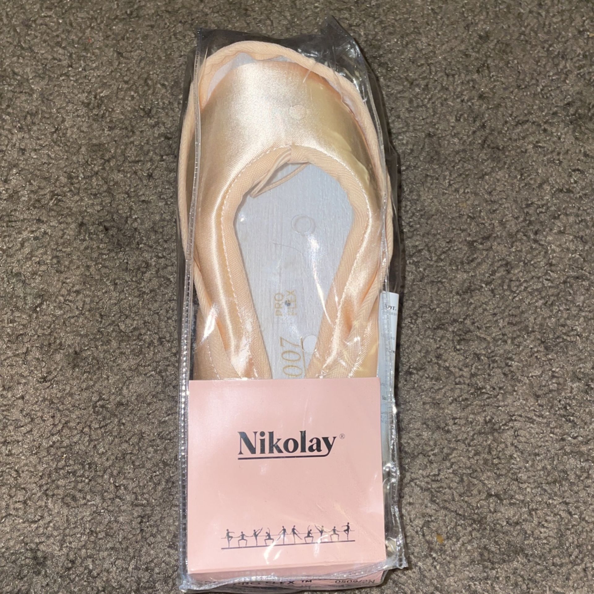 Nikolay Pointe Shoes