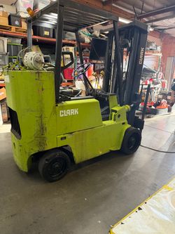 Clark forklift