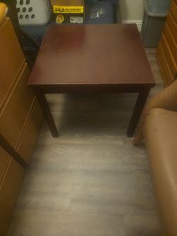 Dark Cherry Wood End Table