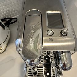 Nespresso Creatista Plus Espresso Machine by Breville (Comes w/ Original Box)