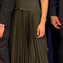 Olive green gown beautiful size 2