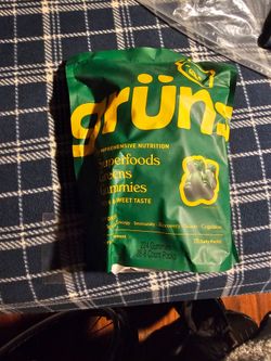 Gruns superfood greens gummies