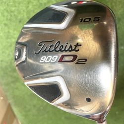 Titleist Driver 909D2//10.5’ S-flex