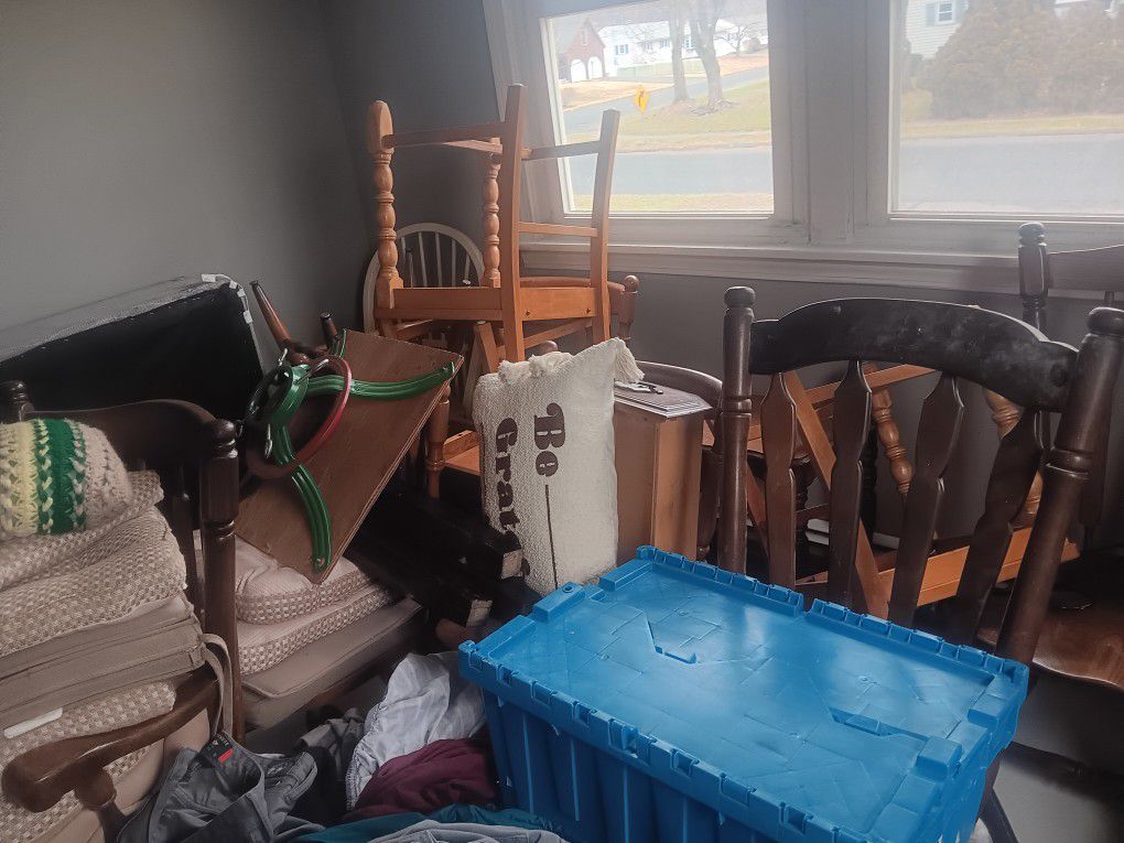 18 Dining Chairs Bedroom Furniture Bed Frame And 5 Mirrors And Other Miscellaneous Items