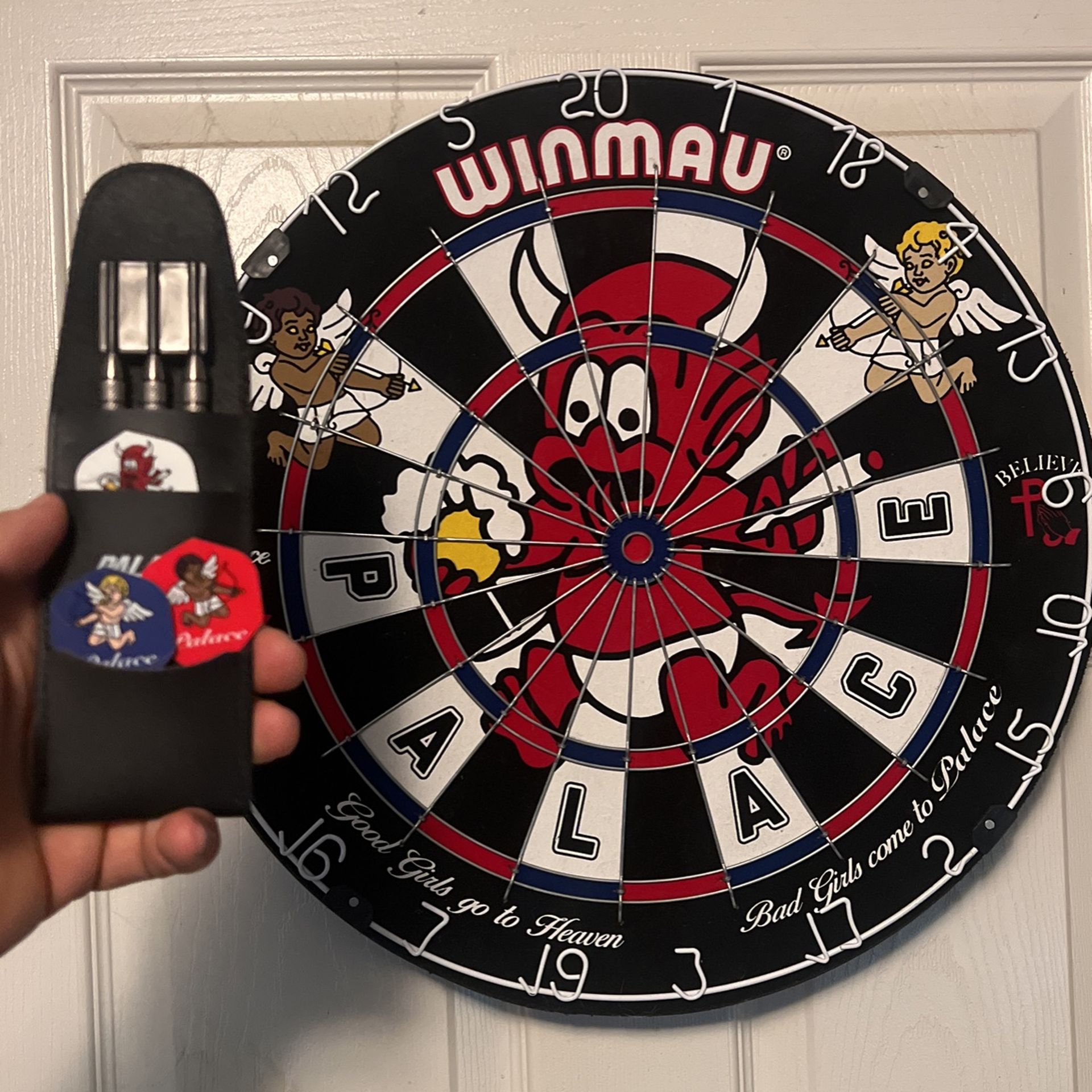 Palace Dart bored