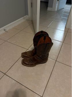 Lucchese Boots Size 9.5