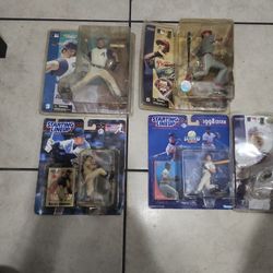 5 Basball Figures Unopened But Roughly Kept 