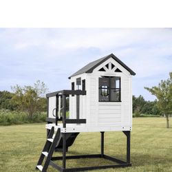 Backyard Discovery Brand New Playhouse in Boxes