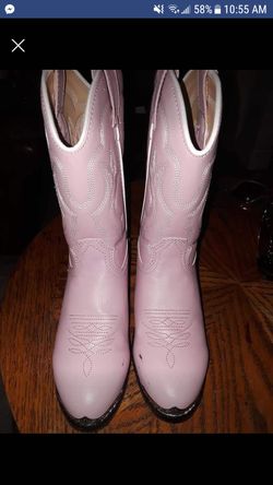 Boots sz 2