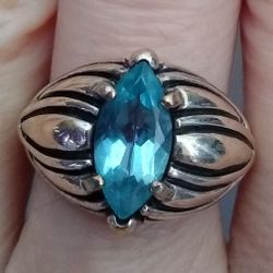 Stunning Sterling Silver Genuine London Blue Topaz Designer Ring! 💍💙