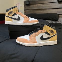 Jordan 1 Mid SE “Flight Club” Men’s 9.5