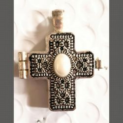 Cross Locket Pendant 