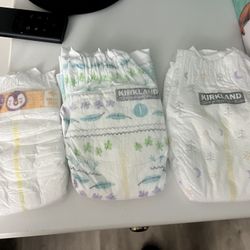 Kirkland Diapers Size 1