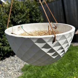 12” Hanging Plant Pot