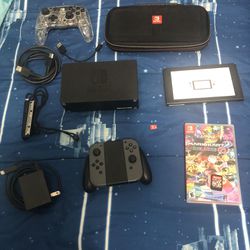 Used Nintendo Switch Bundle 