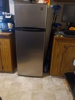 RCA refrigerator