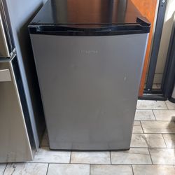 Mini Fridge - Perfect for Dorms/Apartments - $70 OBO