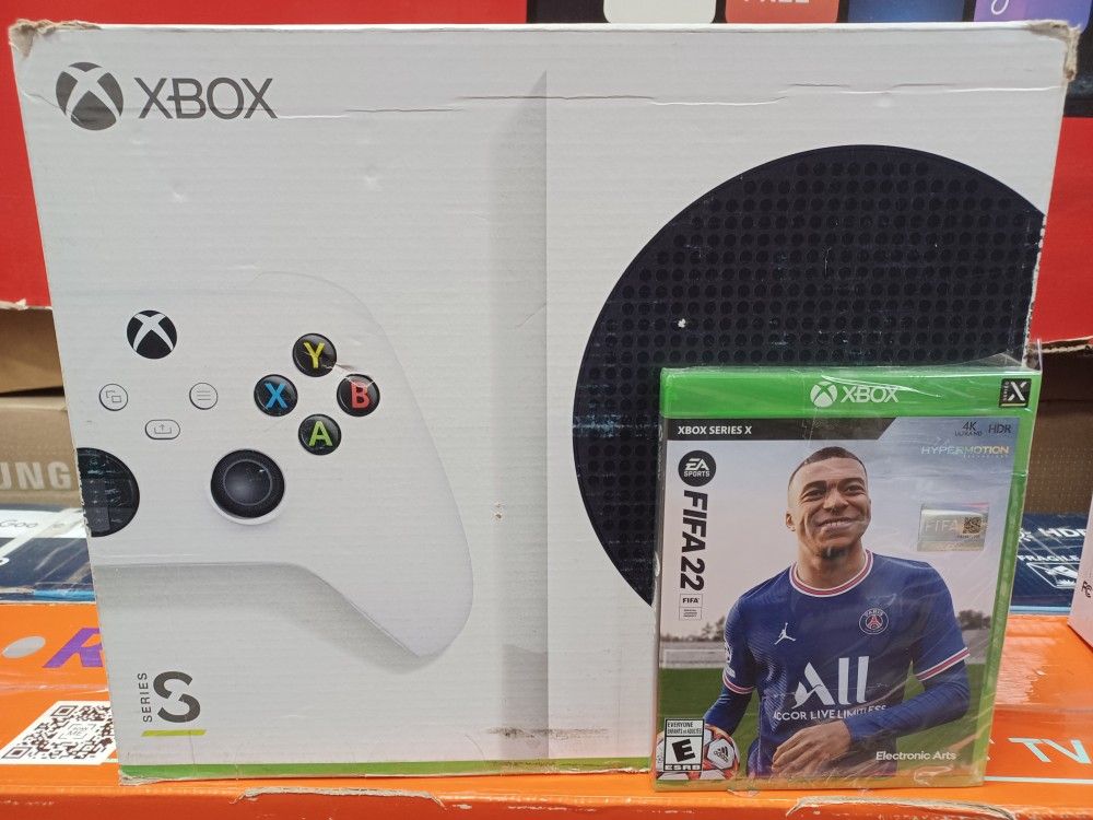 Excellent Gift 🎁 Item.  Xbox One S . BRAND NEW 