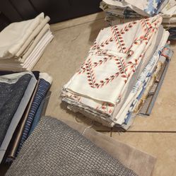 Mix of fabric scraps