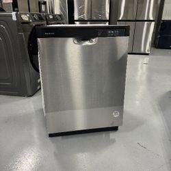 Stainless Steel Dishwasher BRAND NEW 24" 