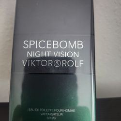 Viktor & Rolf Spicebomb Night Vision Eau de Toilette  50 ml