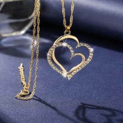 Exquisite Heart Necklace Set