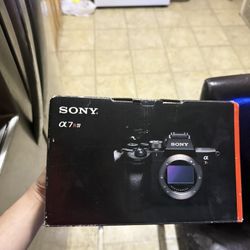 Sony A7RIV