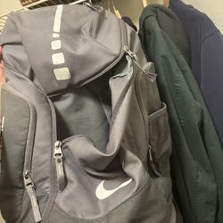 nike elite backpack
