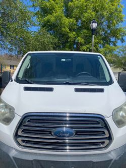 Vendo por urgencia Ford Transit 250