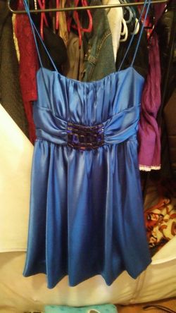 Cute short dress size 5