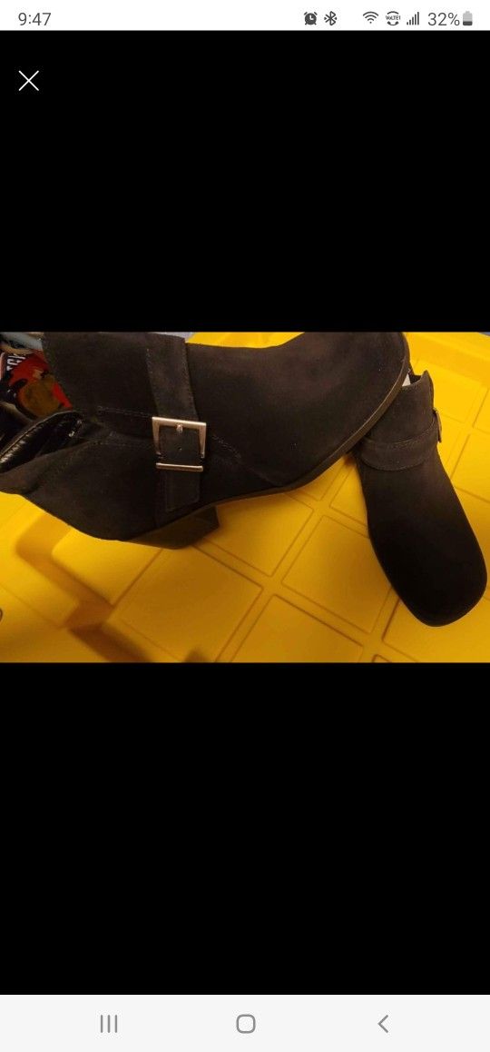 Markon Black Boots New Size 8. See Seller profile to bundle & save!