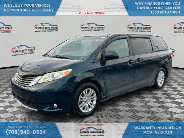 2012 Toyota Sienna