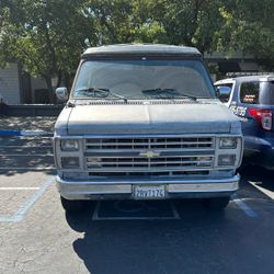 1990 Chevrolet Chevy Van