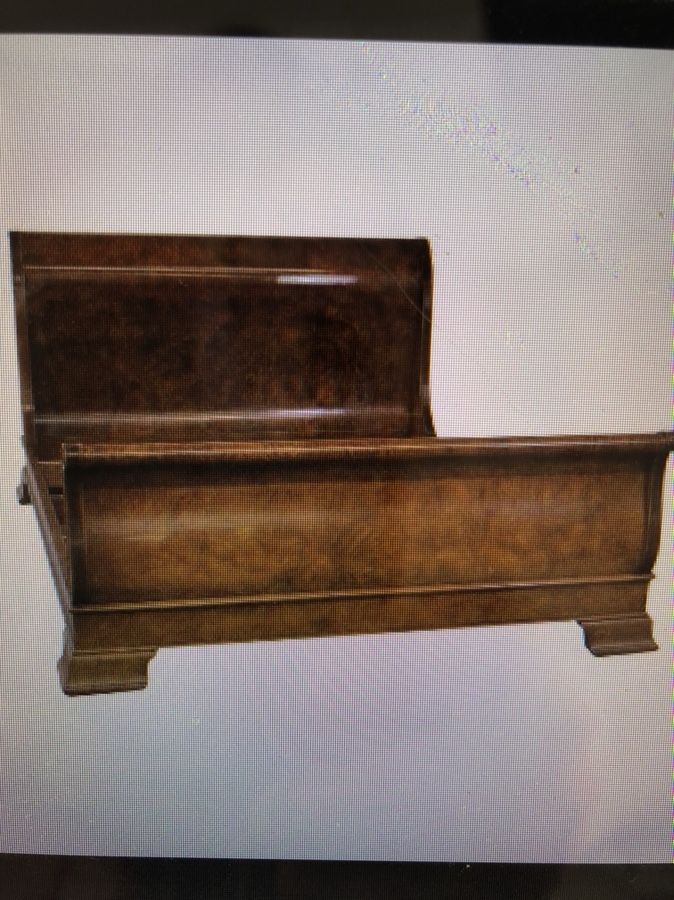 Henredon Charles X Queen size Burl Wood Sleigh Bed