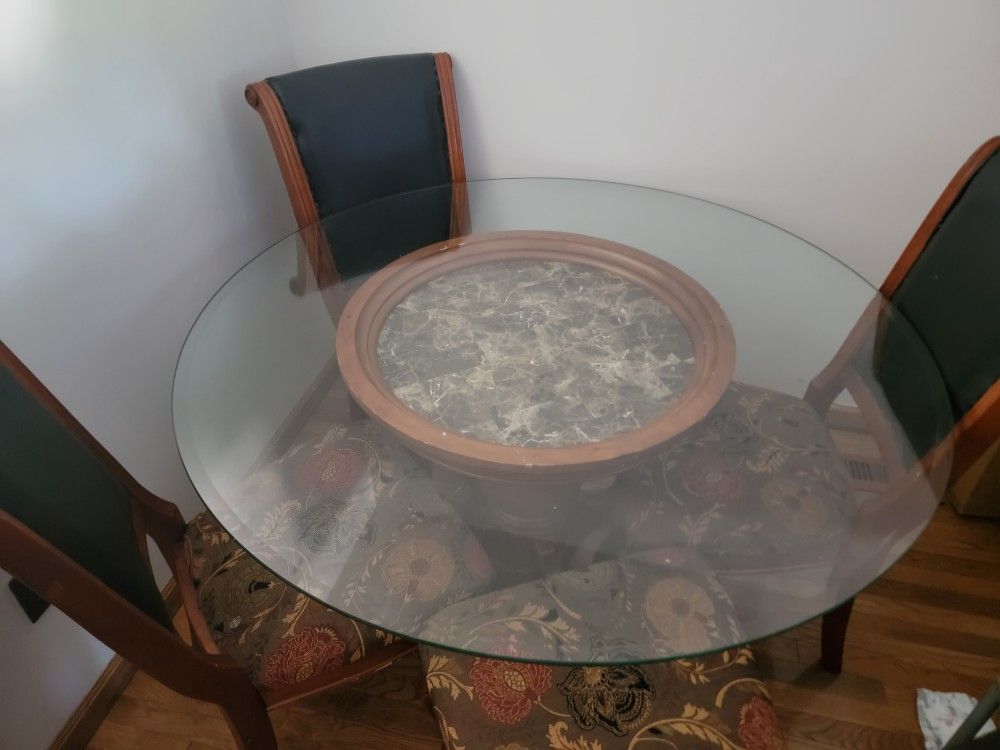 Circular Kitchen TABLE