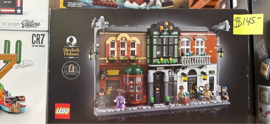 LEGO Sherlock Holmes Book Nook Set