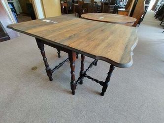 Bevel Edge Swing Out Table