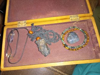 Gift box of stones necklace bracelets and a labaderite