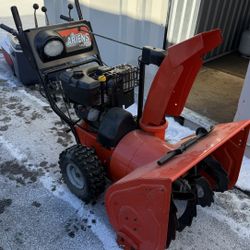 Ariens 11528LE Snow Blower 