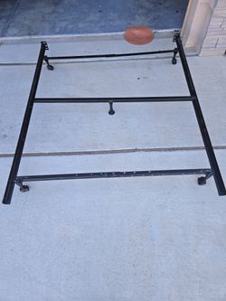 Queen Bed METAL Frame