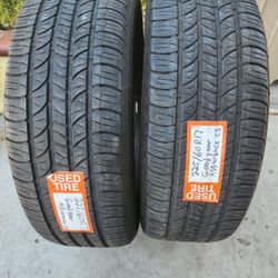 (2) GOODYEAR ASSURANCE 225/60/17 USED TIRES TIRES ARE IN VERY GOOD CONDITION.