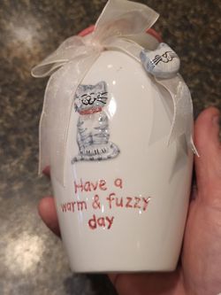 Vaselet HAVE A WARM AND FUZZY DAY white mini cat vase
