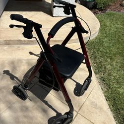Nova 4wheel Walker With Brake