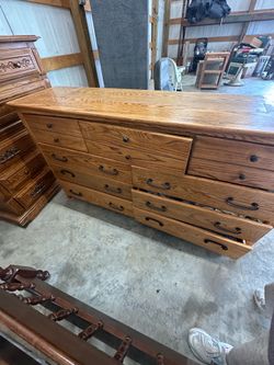 Solid oak dresser