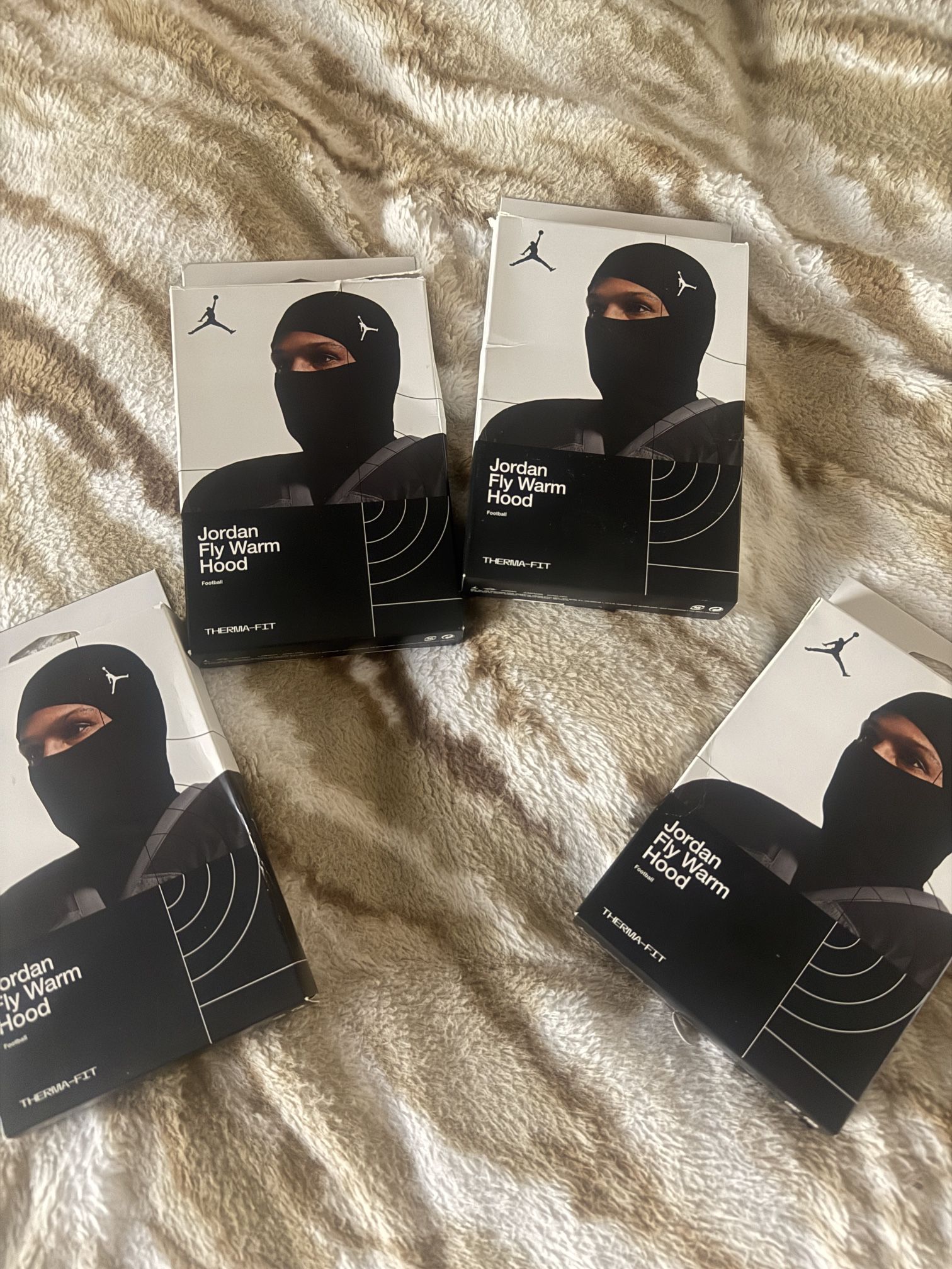 Jordan Fly Warm 2.0. J1011943-010