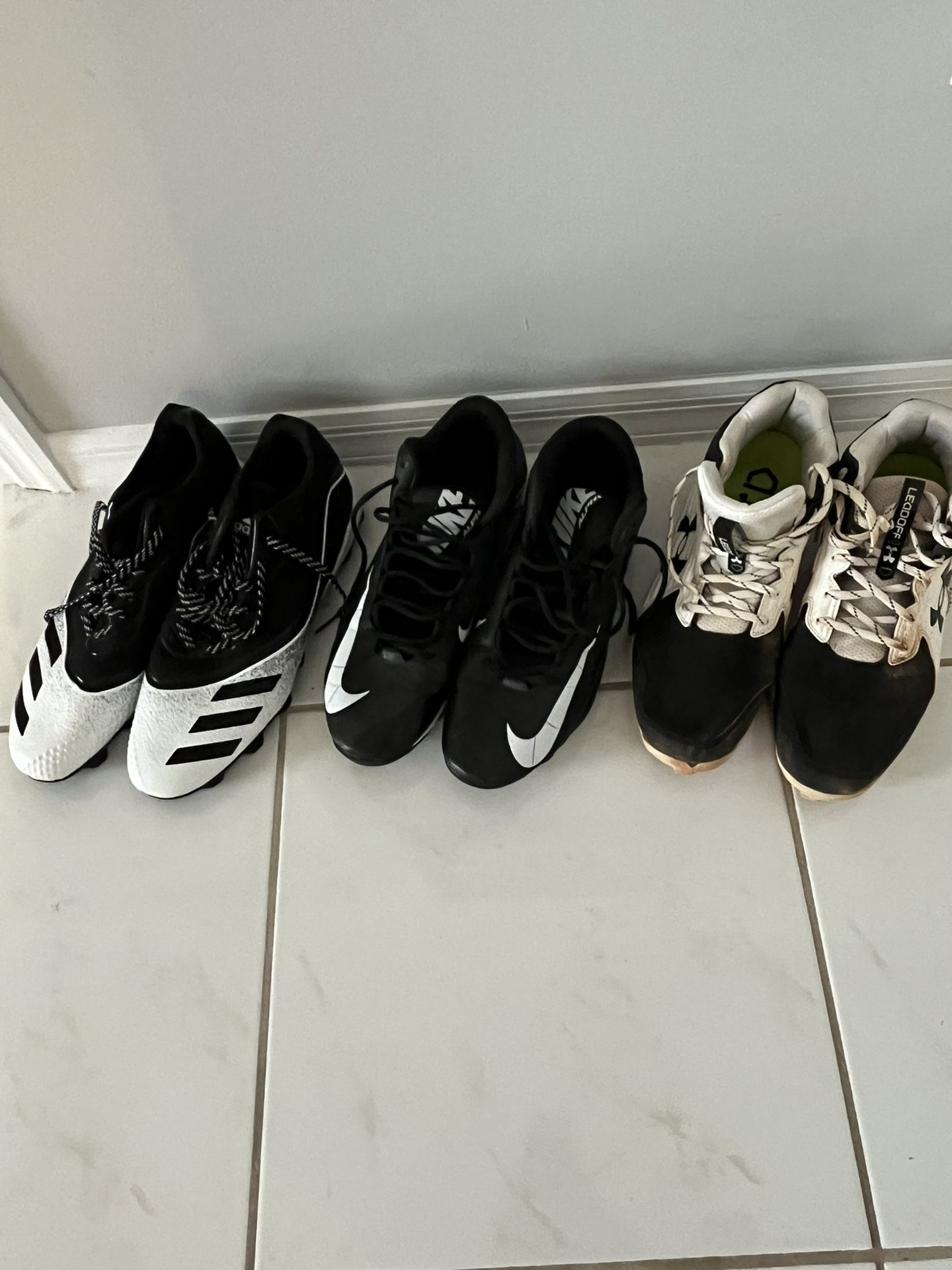 Men’s Baseball Shoes