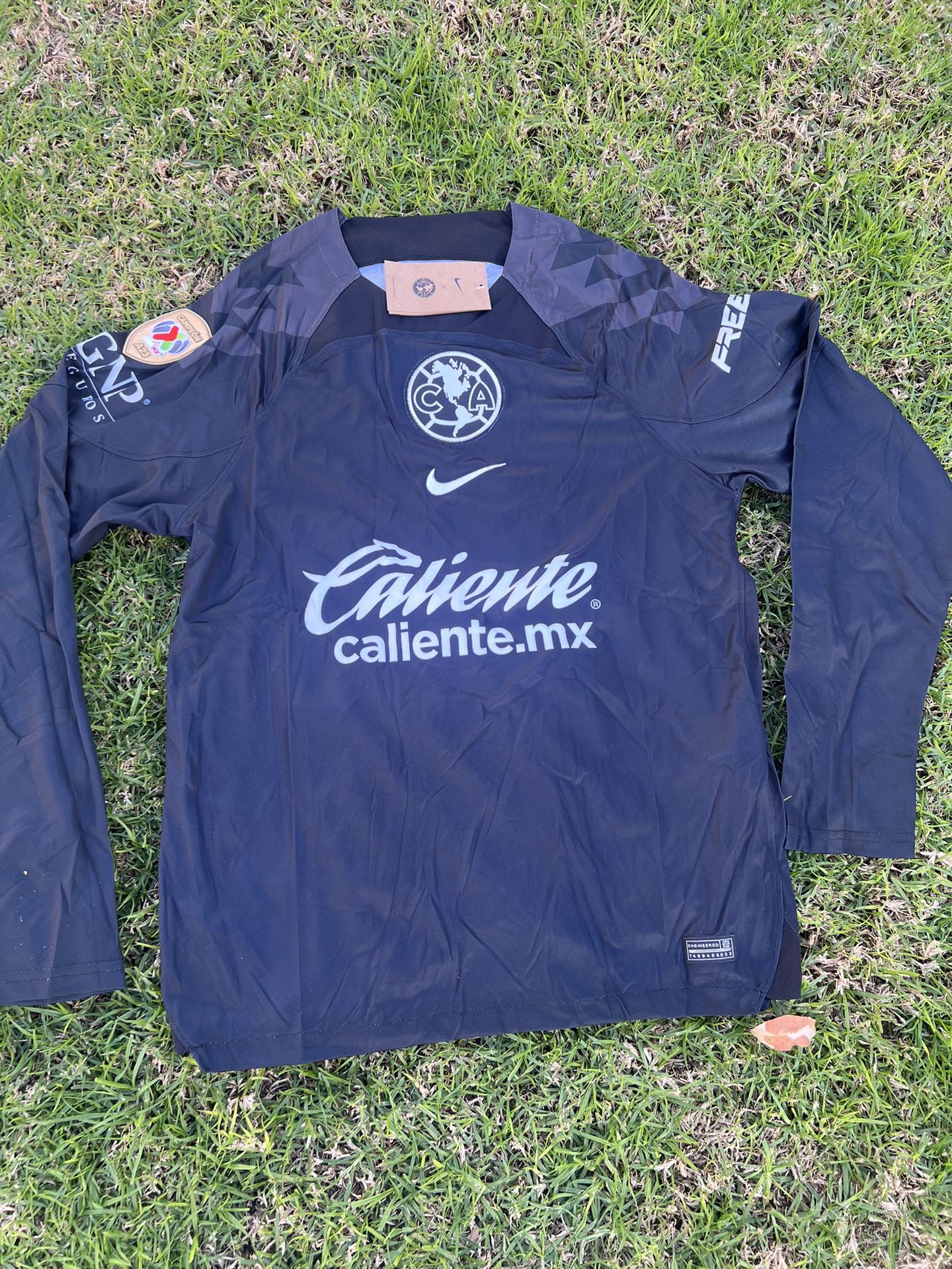 PLAYERAS DEL AMERICA 2024 CON PARCHE DE CAMPEÓN Soccer America players playera version for