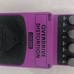 Guital Pedal Purple