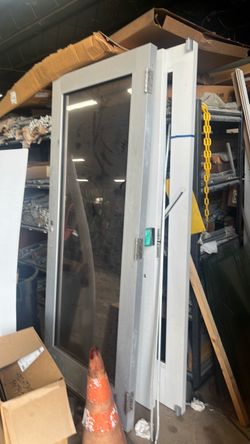 Store front doors